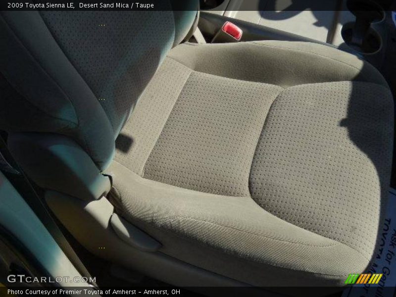 Desert Sand Mica / Taupe 2009 Toyota Sienna LE