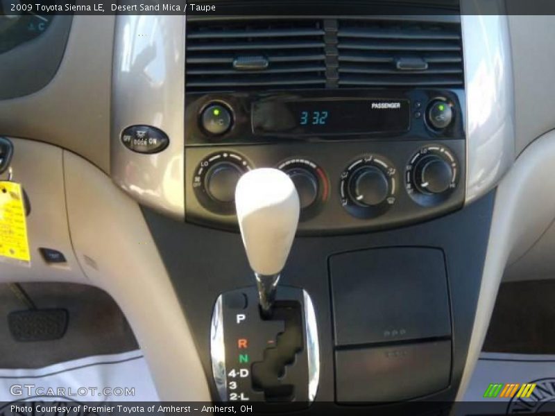 Desert Sand Mica / Taupe 2009 Toyota Sienna LE