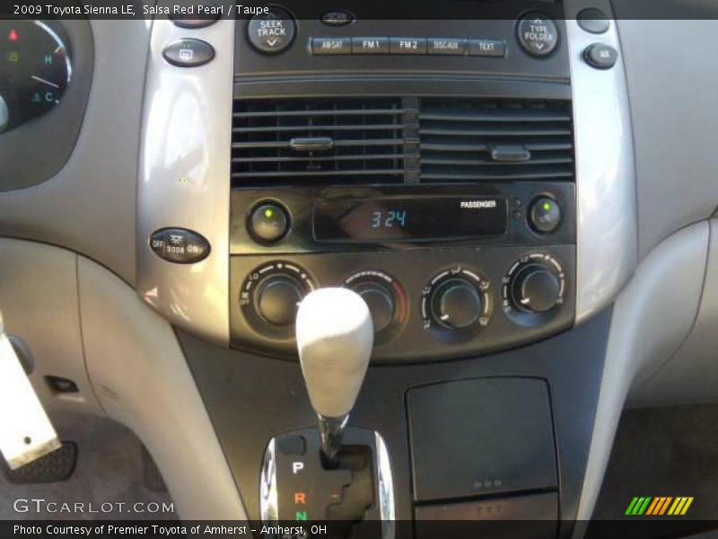 Salsa Red Pearl / Taupe 2009 Toyota Sienna LE