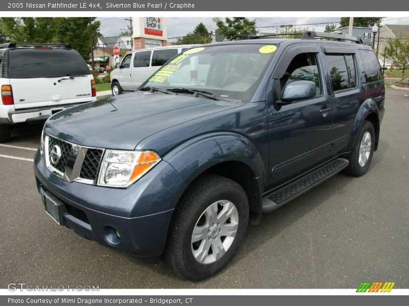 Silverton Blue Pearl / Graphite 2005 Nissan Pathfinder LE 4x4