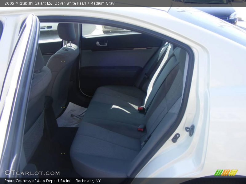 Dover White Pearl / Medium Gray 2009 Mitsubishi Galant ES
