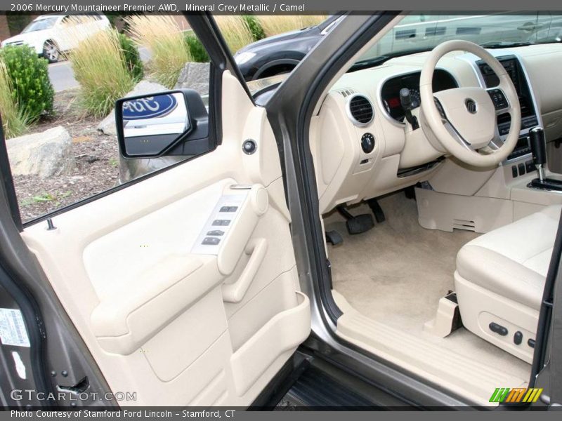 Mineral Grey Metallic / Camel 2006 Mercury Mountaineer Premier AWD
