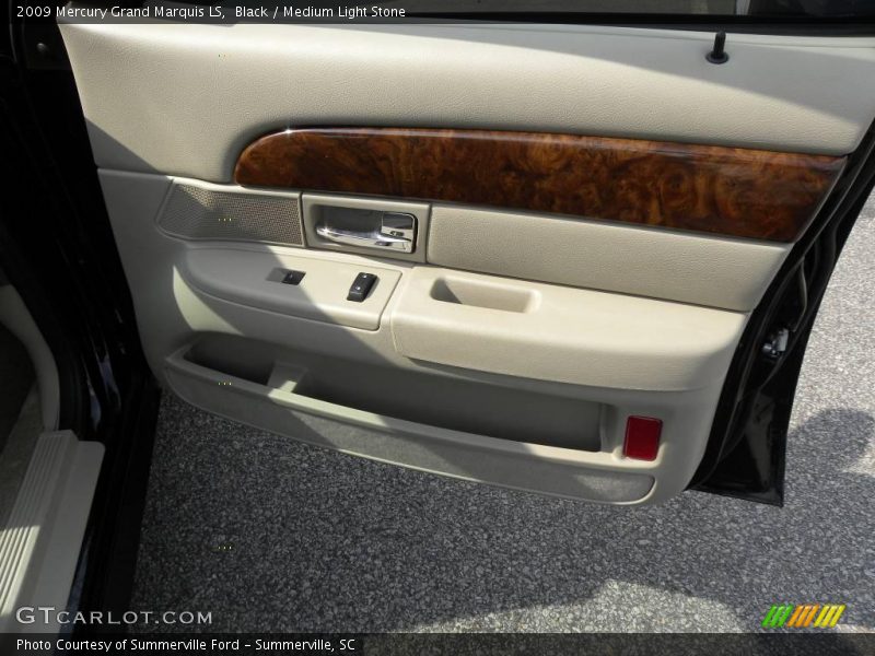 Black / Medium Light Stone 2009 Mercury Grand Marquis LS