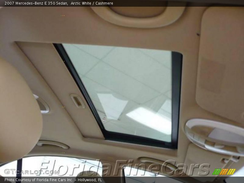 Arctic White / Cashmere 2007 Mercedes-Benz E 350 Sedan