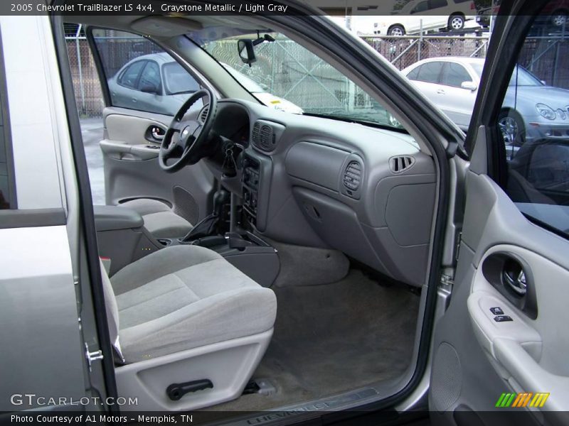 Graystone Metallic / Light Gray 2005 Chevrolet TrailBlazer LS 4x4