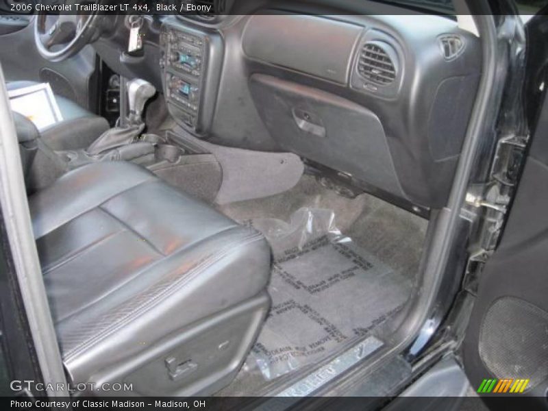 Black / Ebony 2006 Chevrolet TrailBlazer LT 4x4