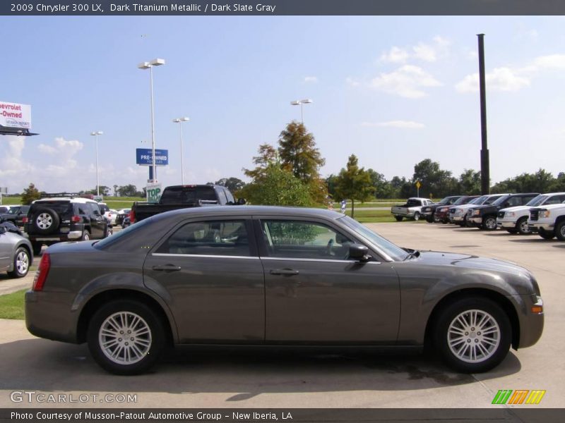 Dark Titanium Metallic / Dark Slate Gray 2009 Chrysler 300 LX