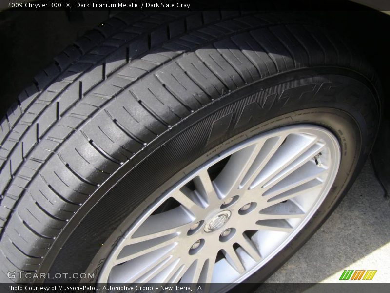 Dark Titanium Metallic / Dark Slate Gray 2009 Chrysler 300 LX