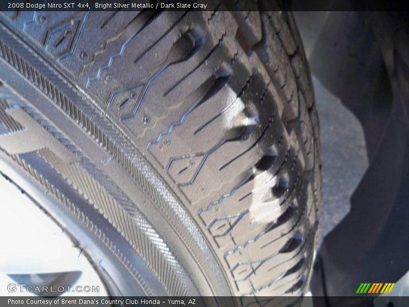 Bright Silver Metallic / Dark Slate Gray 2008 Dodge Nitro SXT 4x4