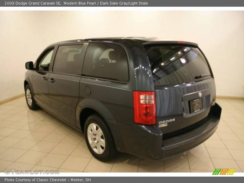 Modern Blue Pearl / Dark Slate Gray/Light Shale 2009 Dodge Grand Caravan SE