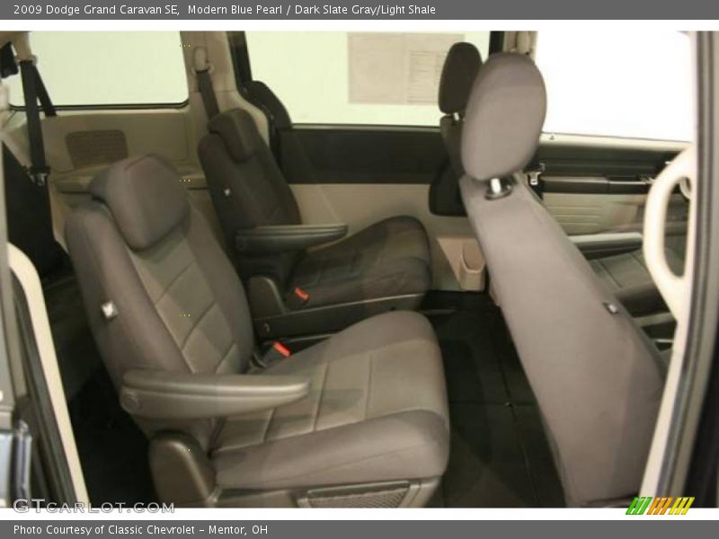 Modern Blue Pearl / Dark Slate Gray/Light Shale 2009 Dodge Grand Caravan SE