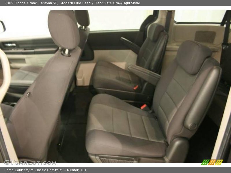 Modern Blue Pearl / Dark Slate Gray/Light Shale 2009 Dodge Grand Caravan SE