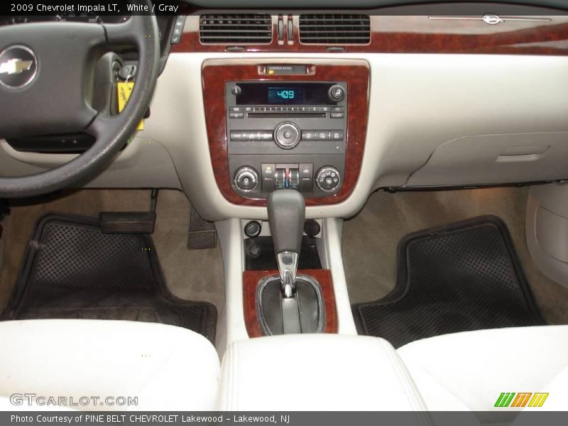 White / Gray 2009 Chevrolet Impala LT