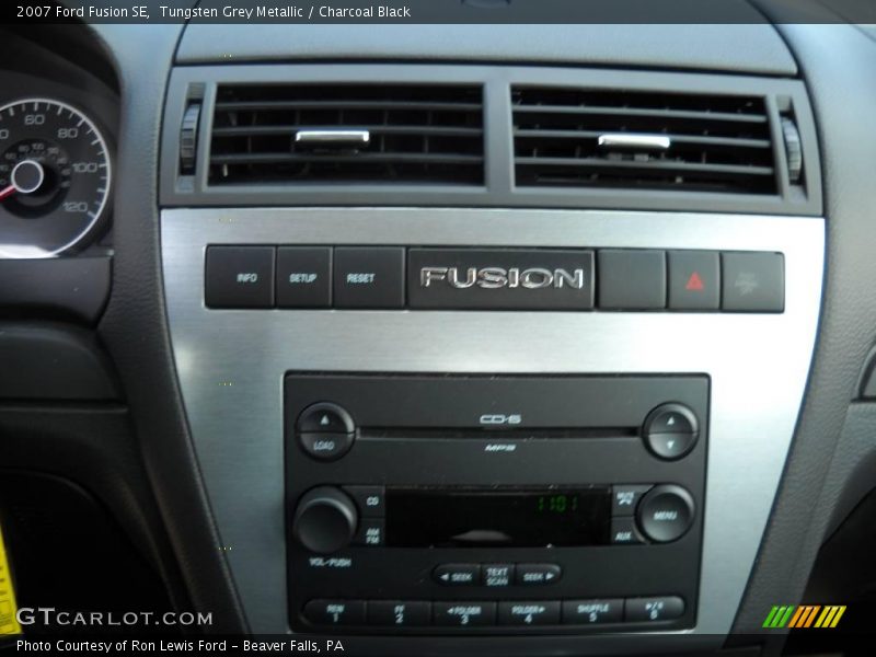 Tungsten Grey Metallic / Charcoal Black 2007 Ford Fusion SE