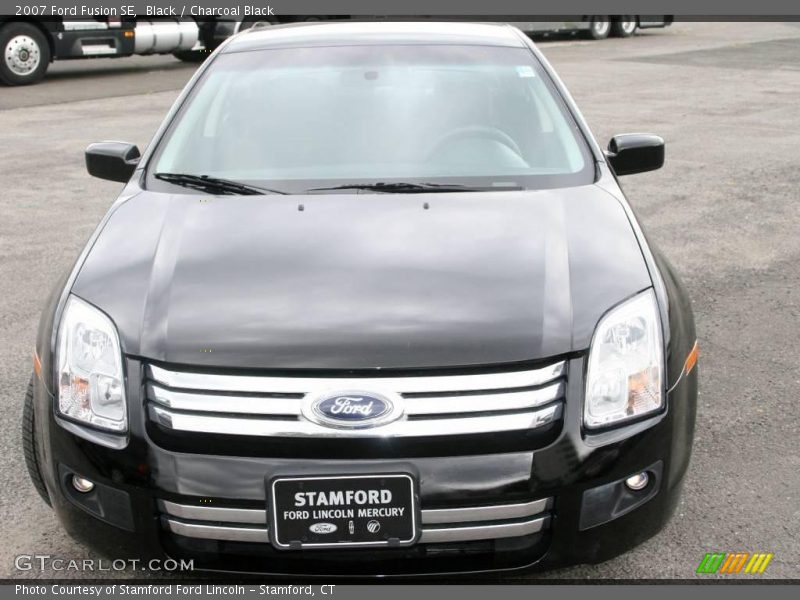 Black / Charcoal Black 2007 Ford Fusion SE