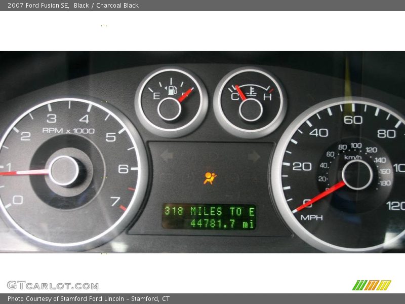 Black / Charcoal Black 2007 Ford Fusion SE