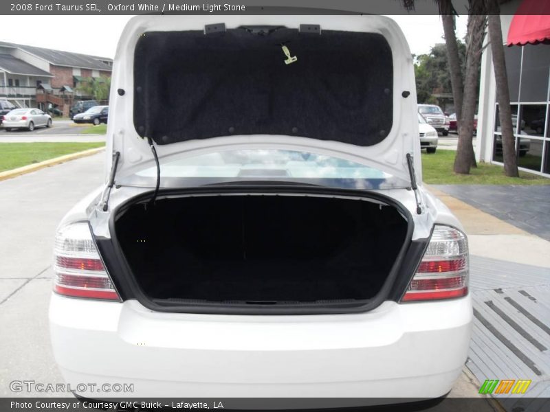 Oxford White / Medium Light Stone 2008 Ford Taurus SEL