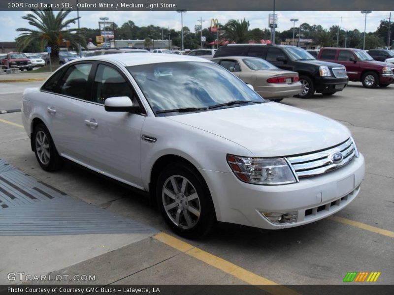 Oxford White / Medium Light Stone 2008 Ford Taurus SEL