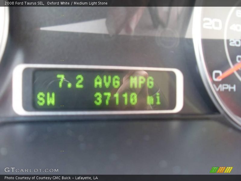 Oxford White / Medium Light Stone 2008 Ford Taurus SEL
