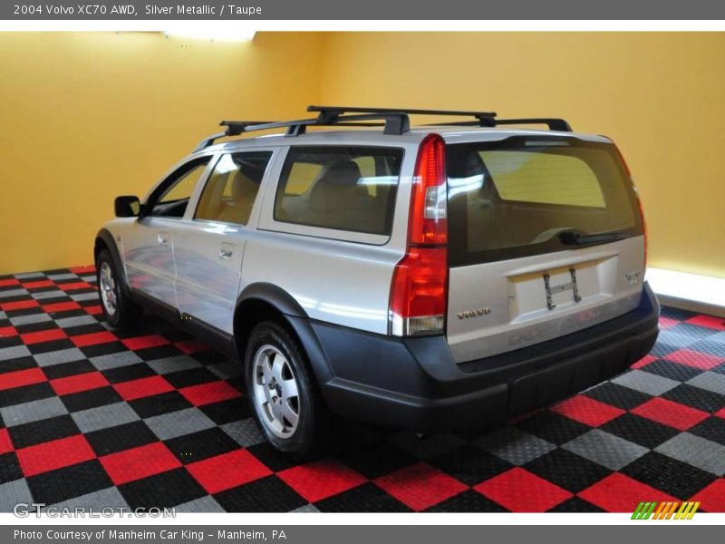 Silver Metallic / Taupe 2004 Volvo XC70 AWD