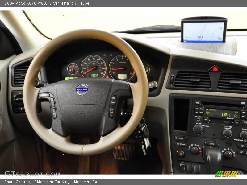 Silver Metallic / Taupe 2004 Volvo XC70 AWD