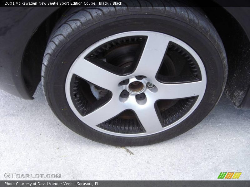 Black / Black 2001 Volkswagen New Beetle Sport Edition Coupe