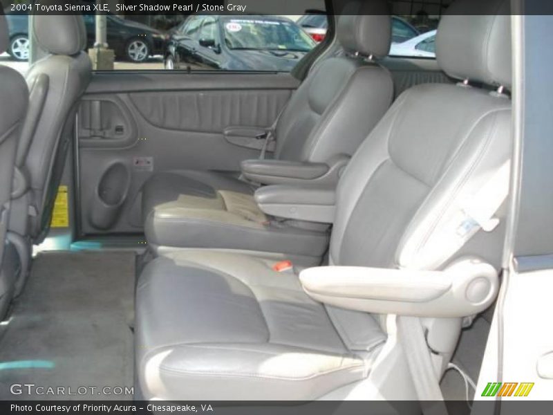 Silver Shadow Pearl / Stone Gray 2004 Toyota Sienna XLE