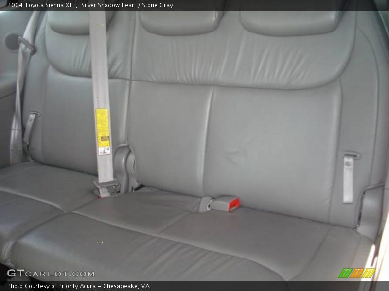 Silver Shadow Pearl / Stone Gray 2004 Toyota Sienna XLE