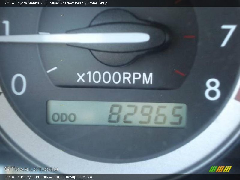 Silver Shadow Pearl / Stone Gray 2004 Toyota Sienna XLE
