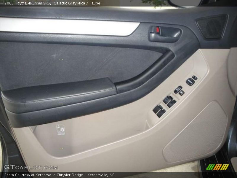 Galactic Gray Mica / Taupe 2005 Toyota 4Runner SR5