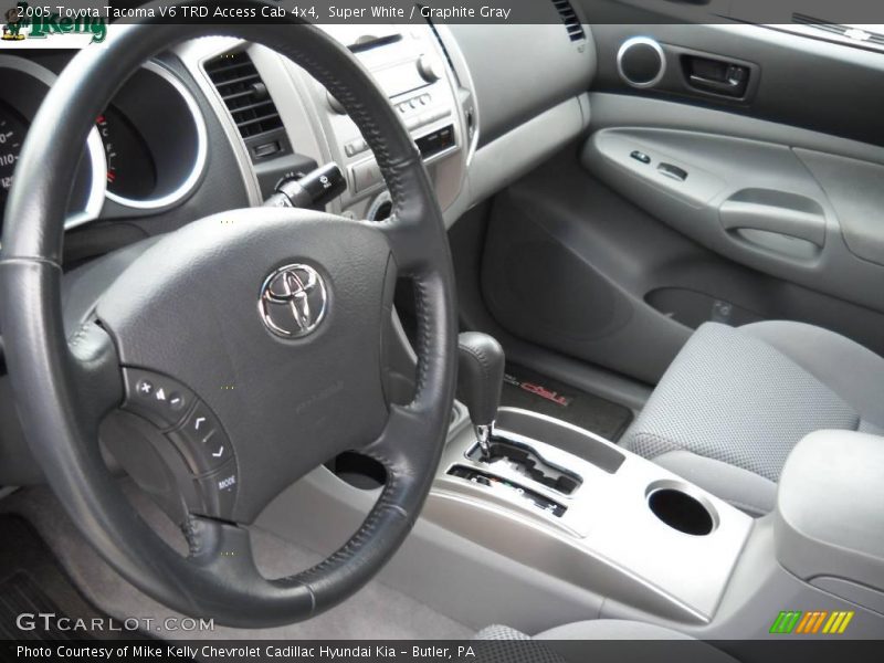 Super White / Graphite Gray 2005 Toyota Tacoma V6 TRD Access Cab 4x4