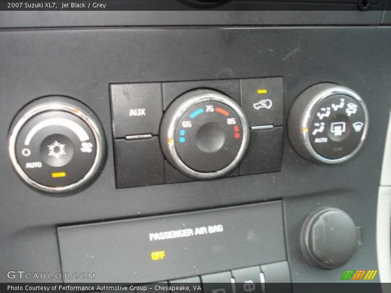 Jet Black / Grey 2007 Suzuki XL7