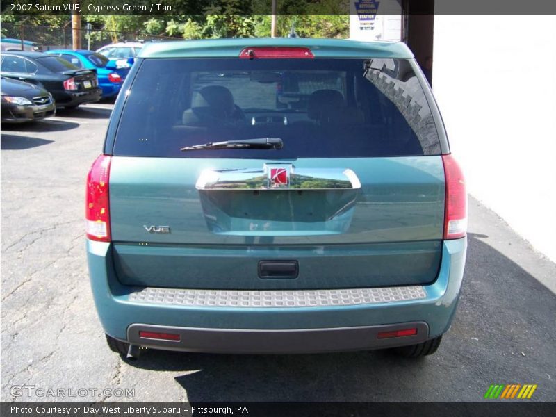 Cypress Green / Tan 2007 Saturn VUE