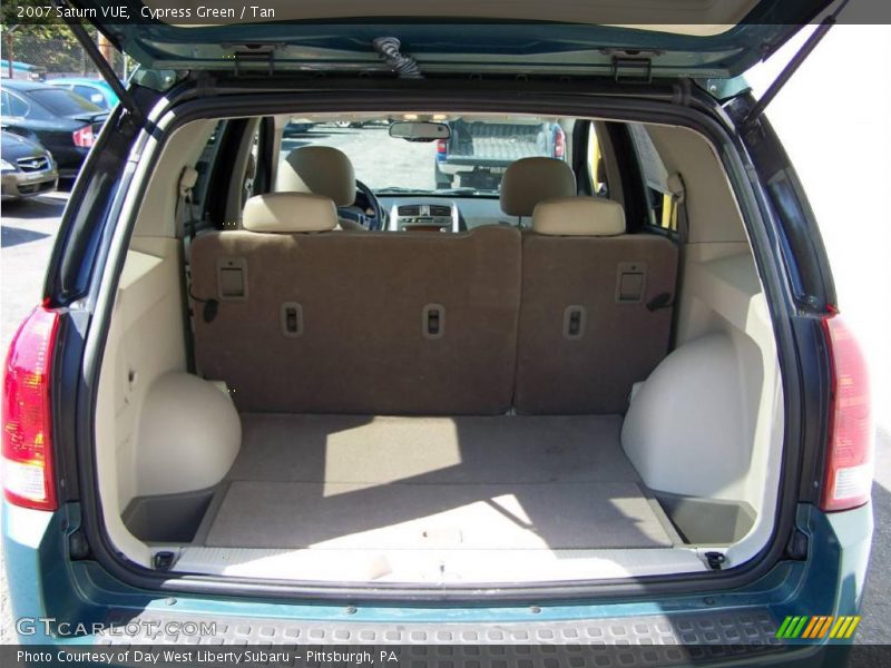 Cypress Green / Tan 2007 Saturn VUE