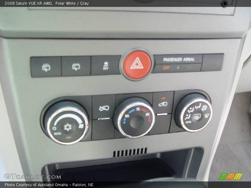 Polar White / Gray 2008 Saturn VUE XR AWD