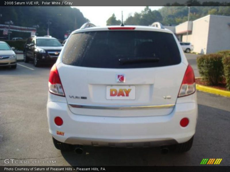 Polar White / Gray 2008 Saturn VUE XR