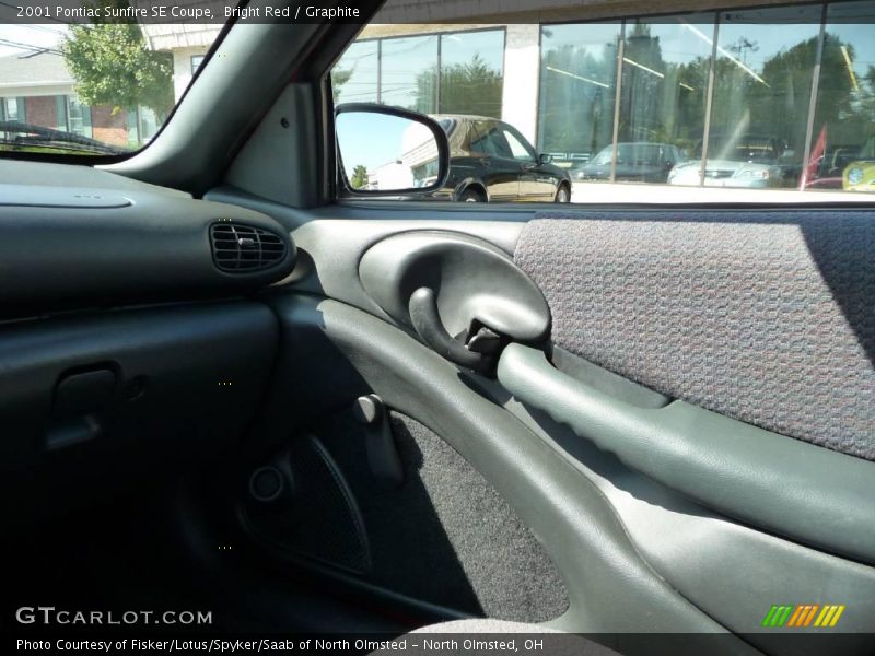 Bright Red / Graphite 2001 Pontiac Sunfire SE Coupe