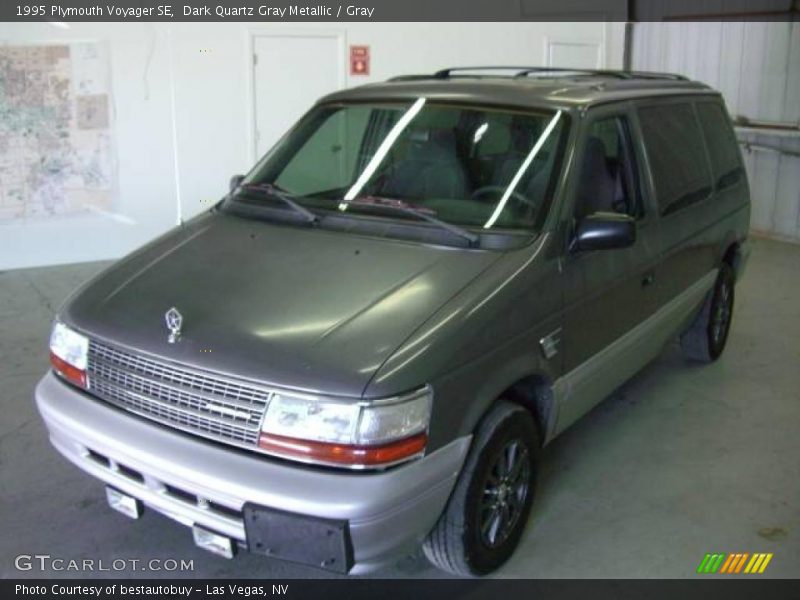 Dark Quartz Gray Metallic / Gray 1995 Plymouth Voyager SE