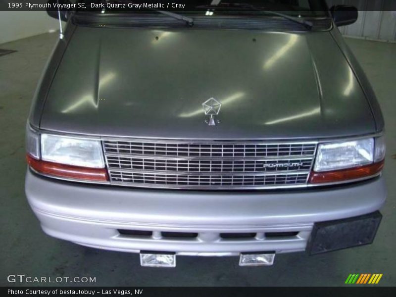 Dark Quartz Gray Metallic / Gray 1995 Plymouth Voyager SE