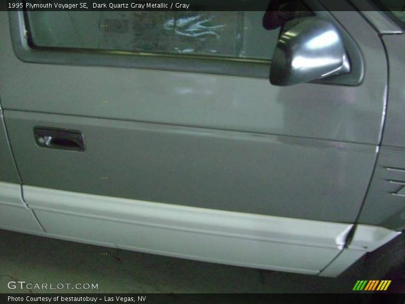 Dark Quartz Gray Metallic / Gray 1995 Plymouth Voyager SE