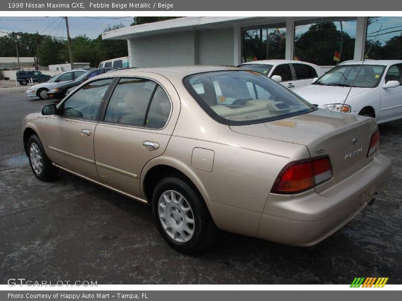 Pebble Beige Metallic / Beige 1998 Nissan Maxima GXE