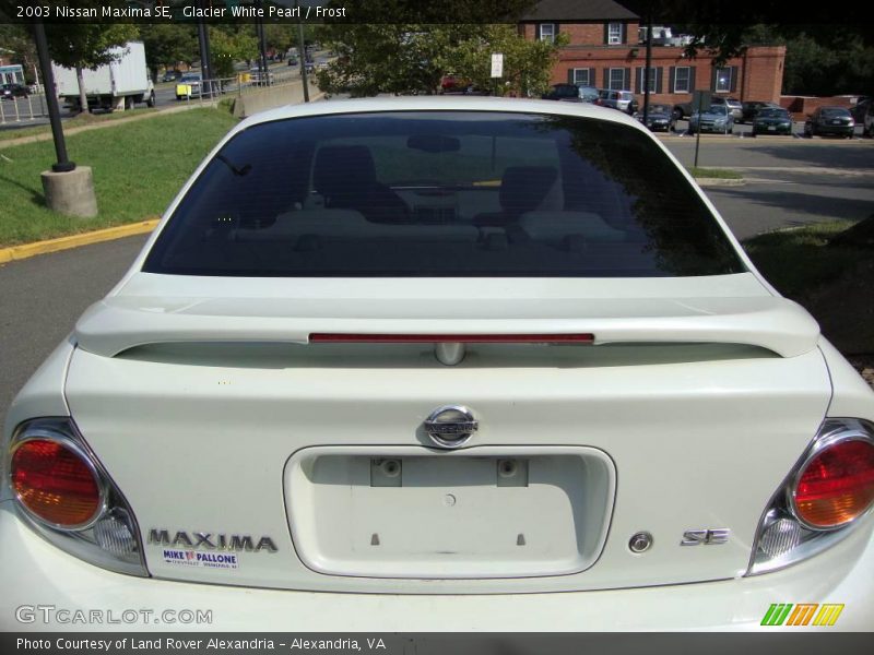 Glacier White Pearl / Frost 2003 Nissan Maxima SE