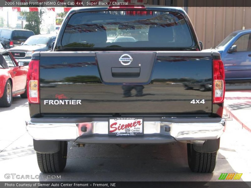 Super Black / Charcoal 2006 Nissan Frontier NISMO Crew Cab 4x4