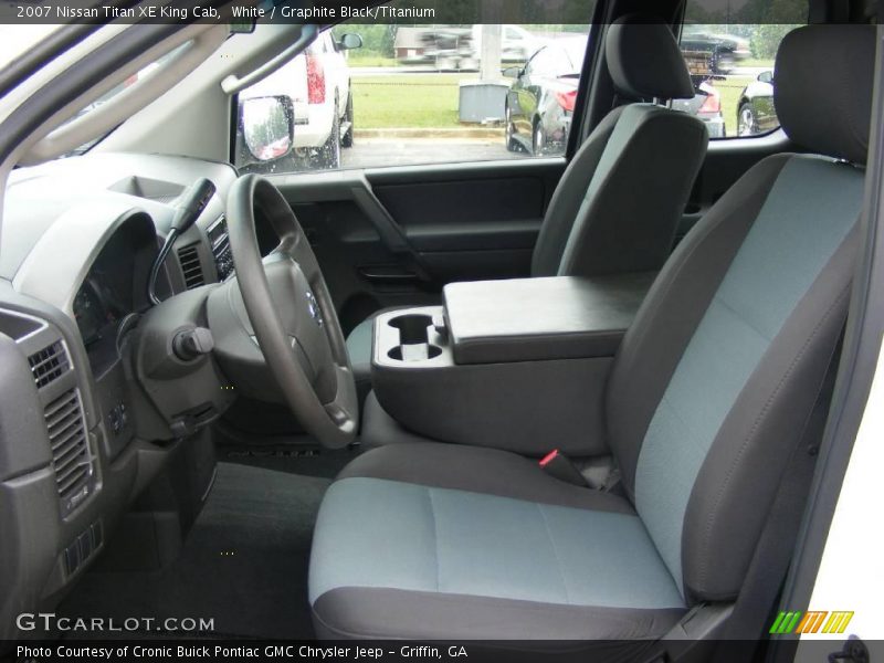 White / Graphite Black/Titanium 2007 Nissan Titan XE King Cab