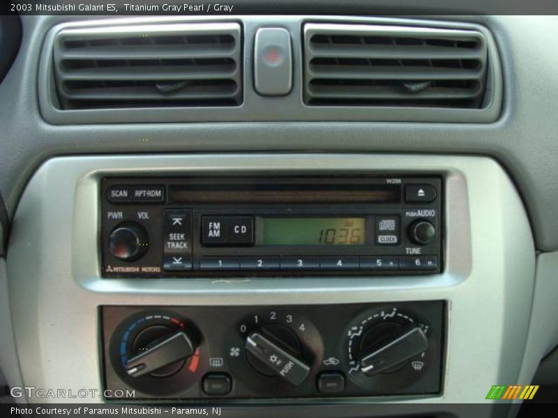 Titanium Gray Pearl / Gray 2003 Mitsubishi Galant ES