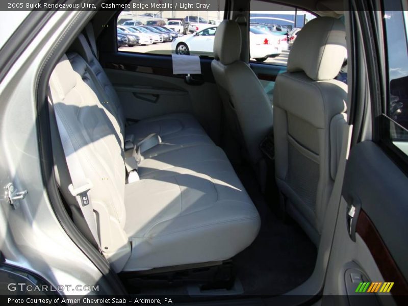 Cashmere Beige Metallic / Light Gray 2005 Buick Rendezvous Ultra