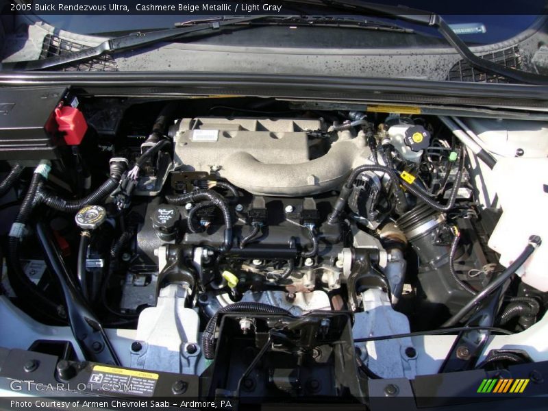 Cashmere Beige Metallic / Light Gray 2005 Buick Rendezvous Ultra