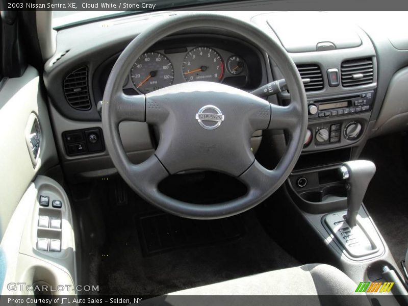 Cloud White / Stone Gray 2003 Nissan Sentra XE