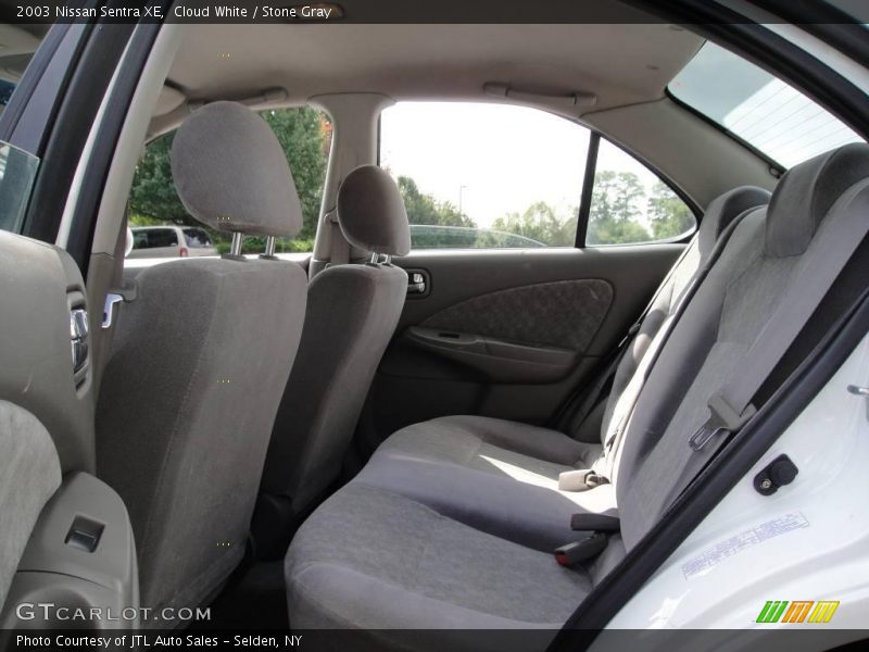 Cloud White / Stone Gray 2003 Nissan Sentra XE