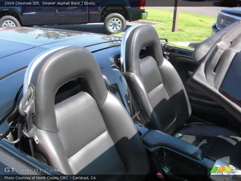 Smokin' Asphalt Black / Ebony 2004 Chevrolet SSR